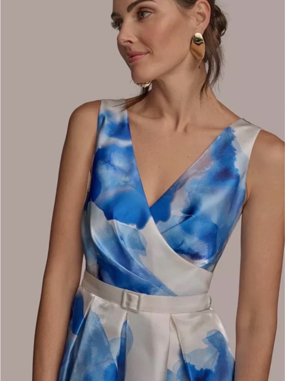 Donna Karan Blue and White Watercolor V-Neck Satin Dress SIZE 4 - Picture 3 of 7